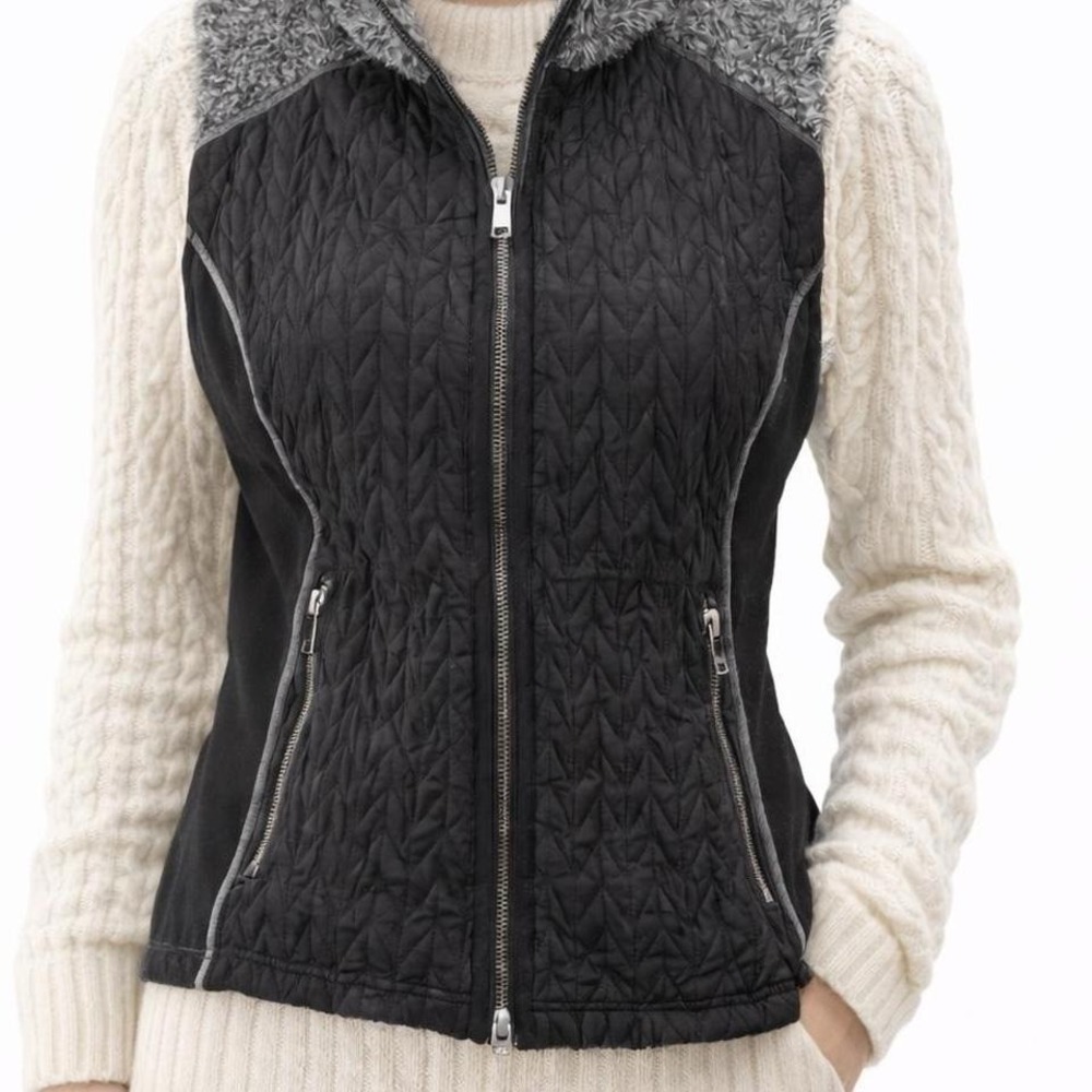 Wooly Bully Wear Fearless Black‎ Quilted Sherpa Zip Vest — Women's Small - Picture 3 of 8